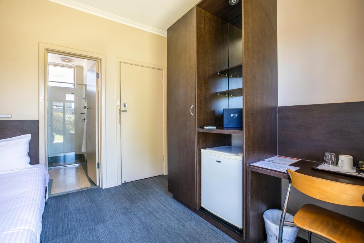 Links Hotel Seaton Экстерьер фото